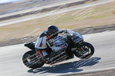 media/Feb-05-2023-Classic Track Day (Sun) [[c35aca4a42]]/Group 1/session 4 turn 4/